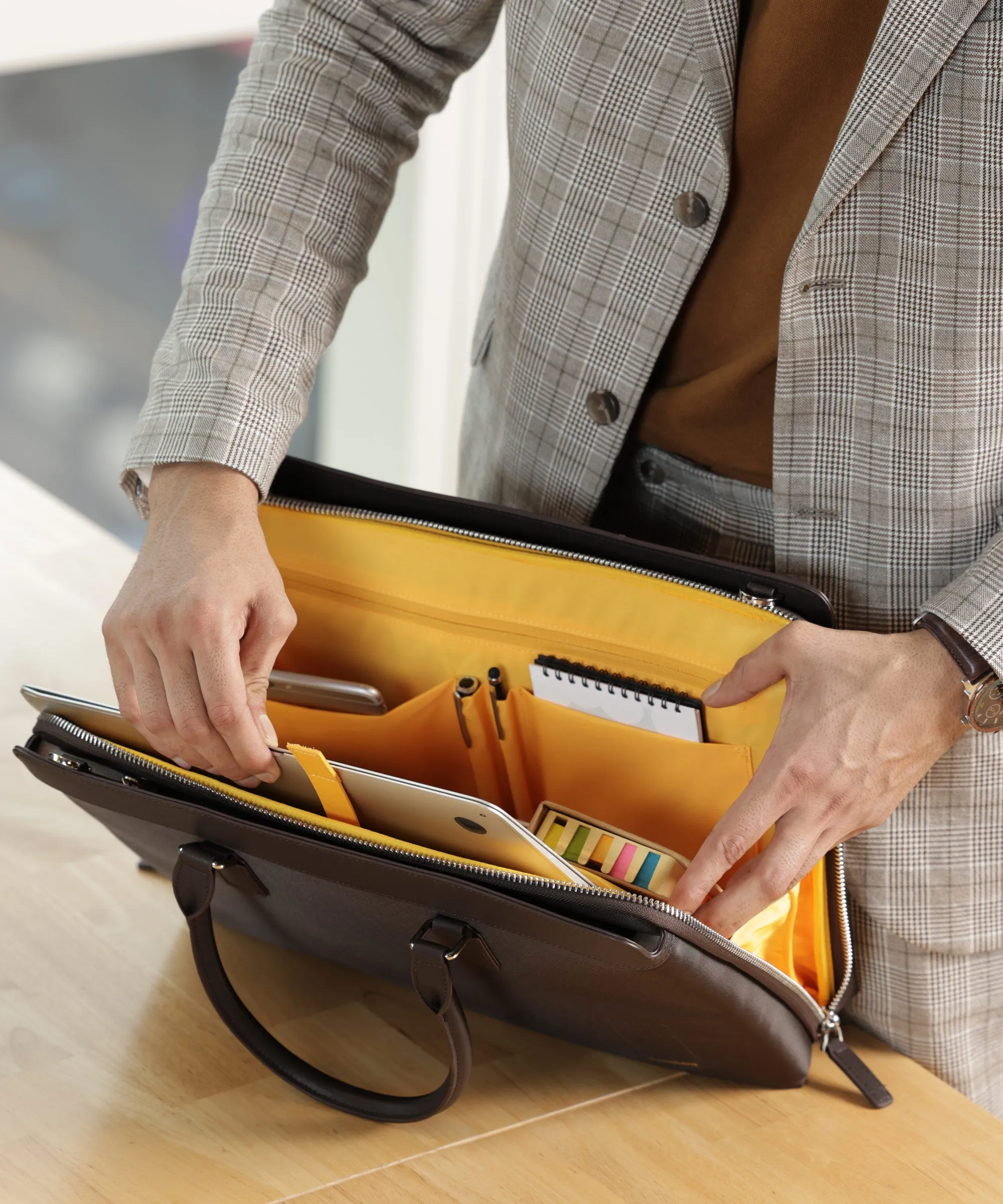 The Briefcase Pro - Image 28